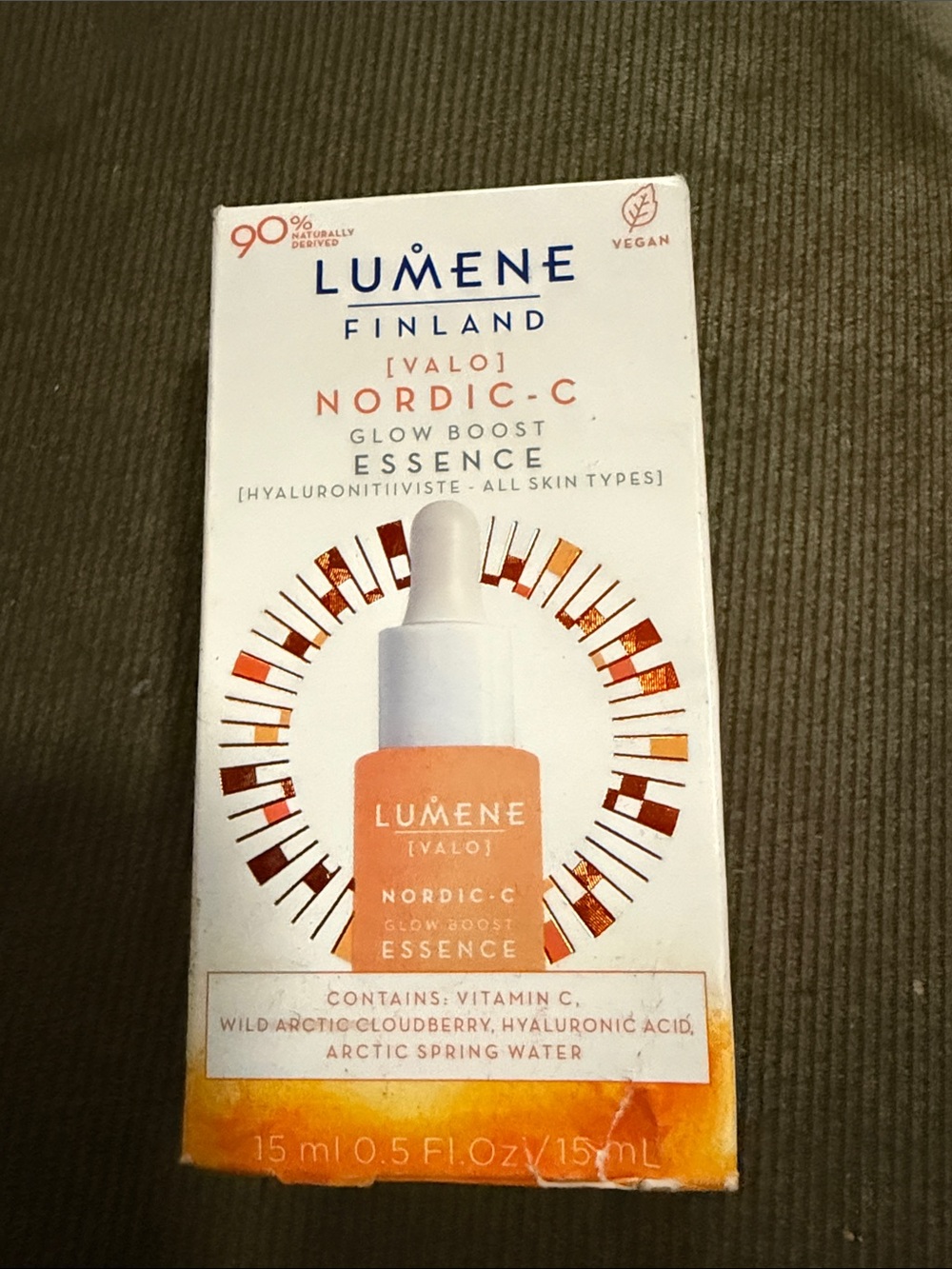 Lumene Finland Nordic-C Glow Boost Essence – Orange & White